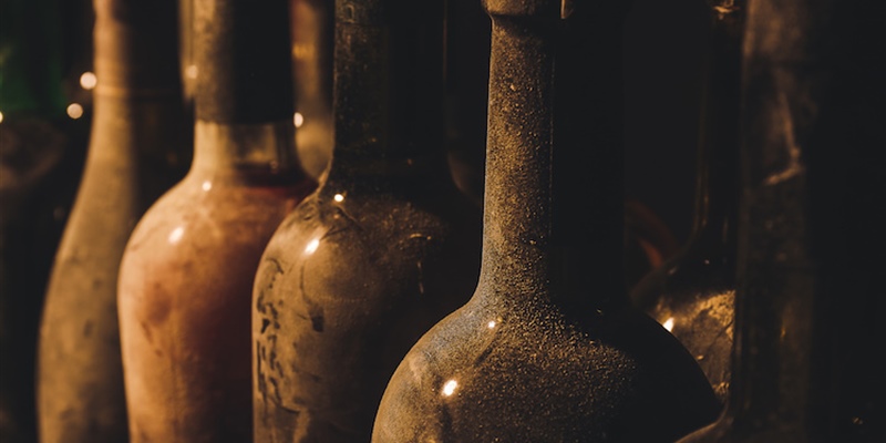 What Experts Think the Oldest Bottle of Wine Tastes Like